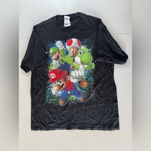 Nintendo Super Mario Graphic Tee Shirt Size Large